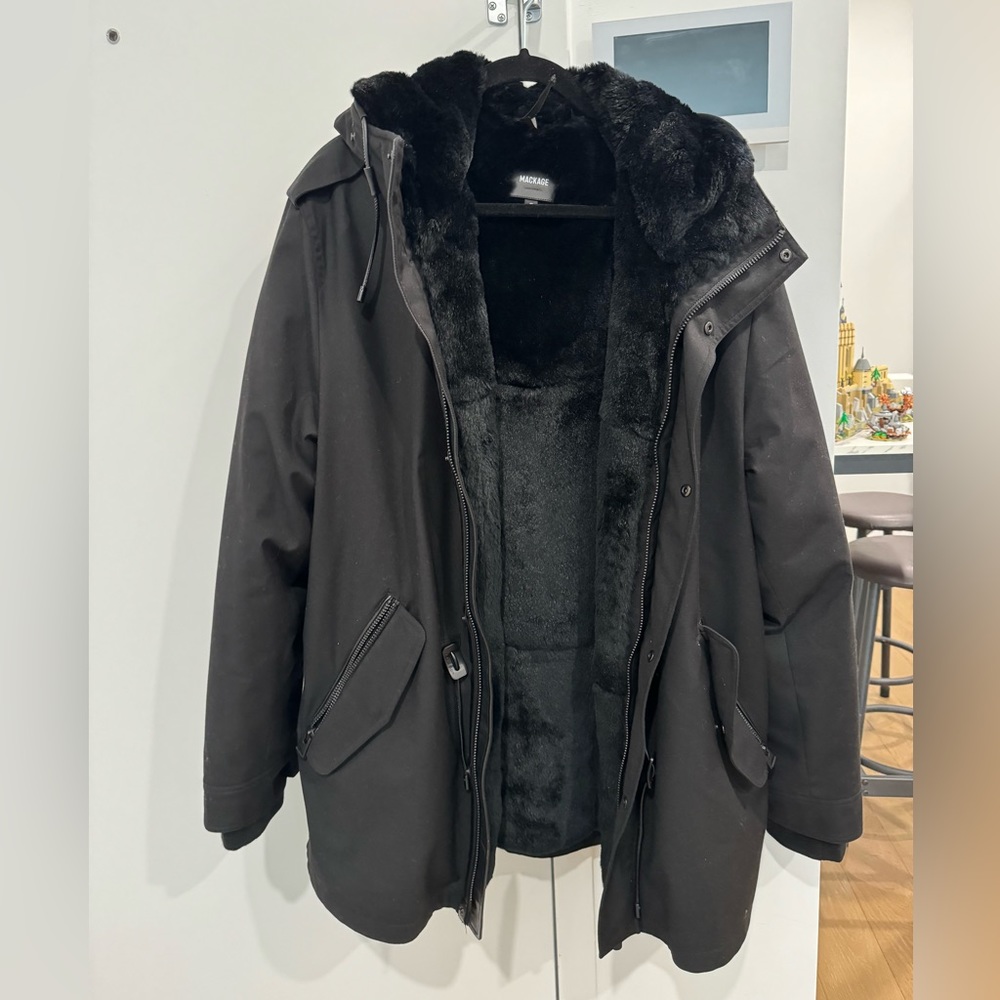 Mackage jacket in a really good condition